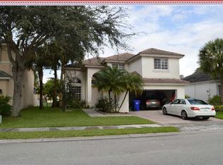 9805 NW 20th St, Hollywood, FL 33024