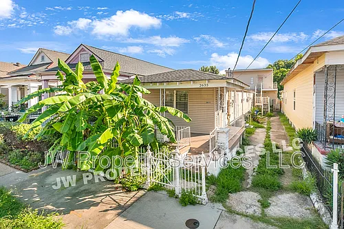 2633 Governor Nicholls St #A Photo 1 2633 Governor Nicholls St #A Photo 1