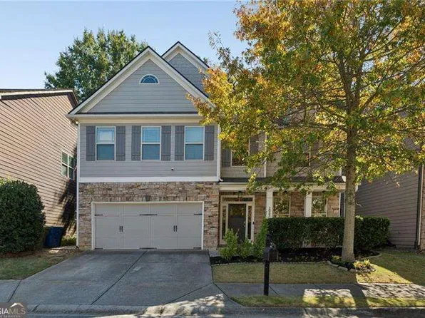2065 Village Crest Dr NW, Atlanta, GA 30318