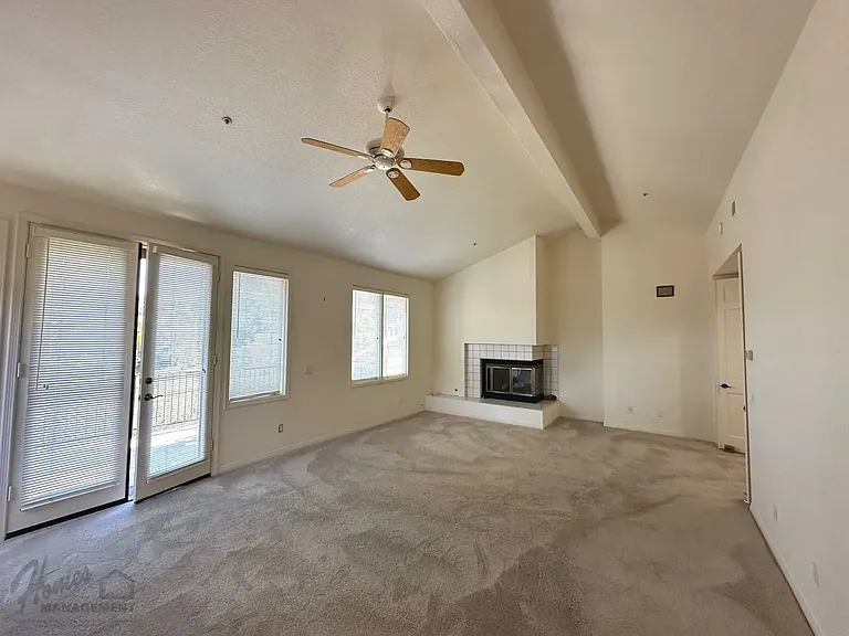 5375 Caminito Providencia — Photo 7