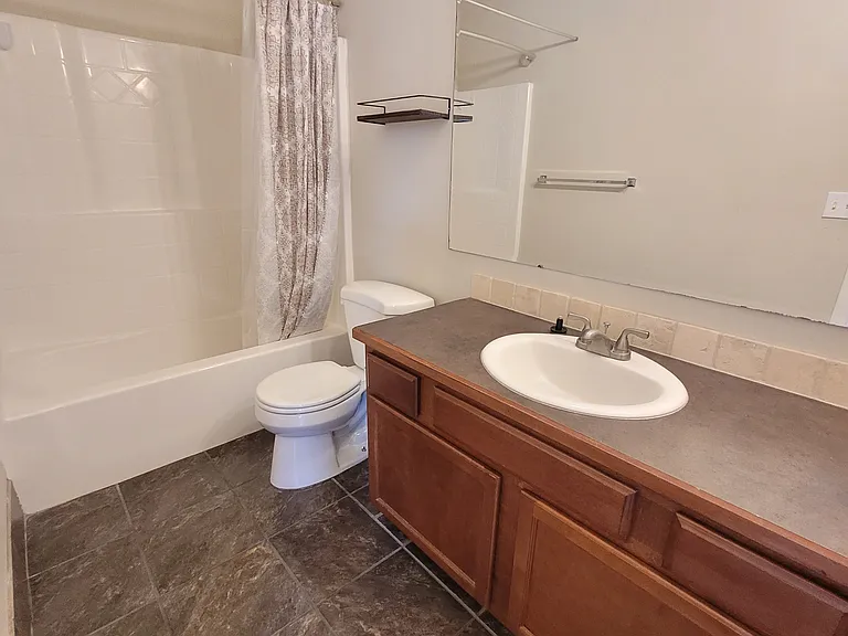 2556 E Copper Point — Photo 24
