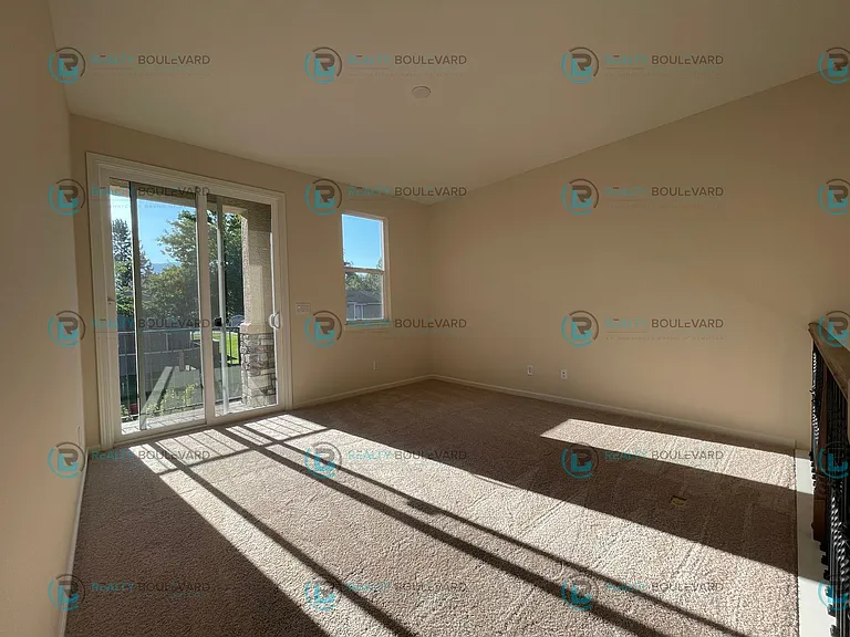 925 W End St — Photo 16