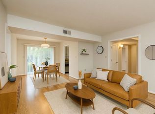 104 Country Club Dr #104, Niceville, FL 32578