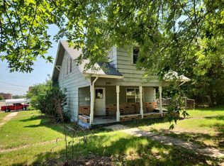 300 S Okfuskee Ave, Wewoka, OK 74884