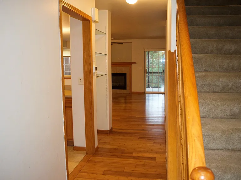 4421 E Court St — Photo 10