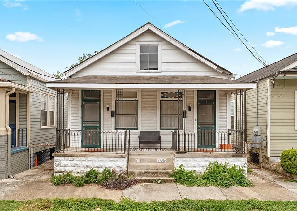 1st image of 709-711 Joseph Ct