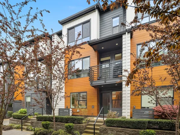 18412 96th Drive NE #B, Bothell, WA 98011