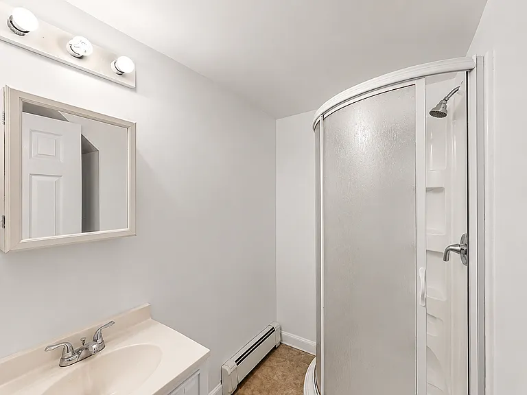 2935 N Baldwin Pl #1 — Photo 9