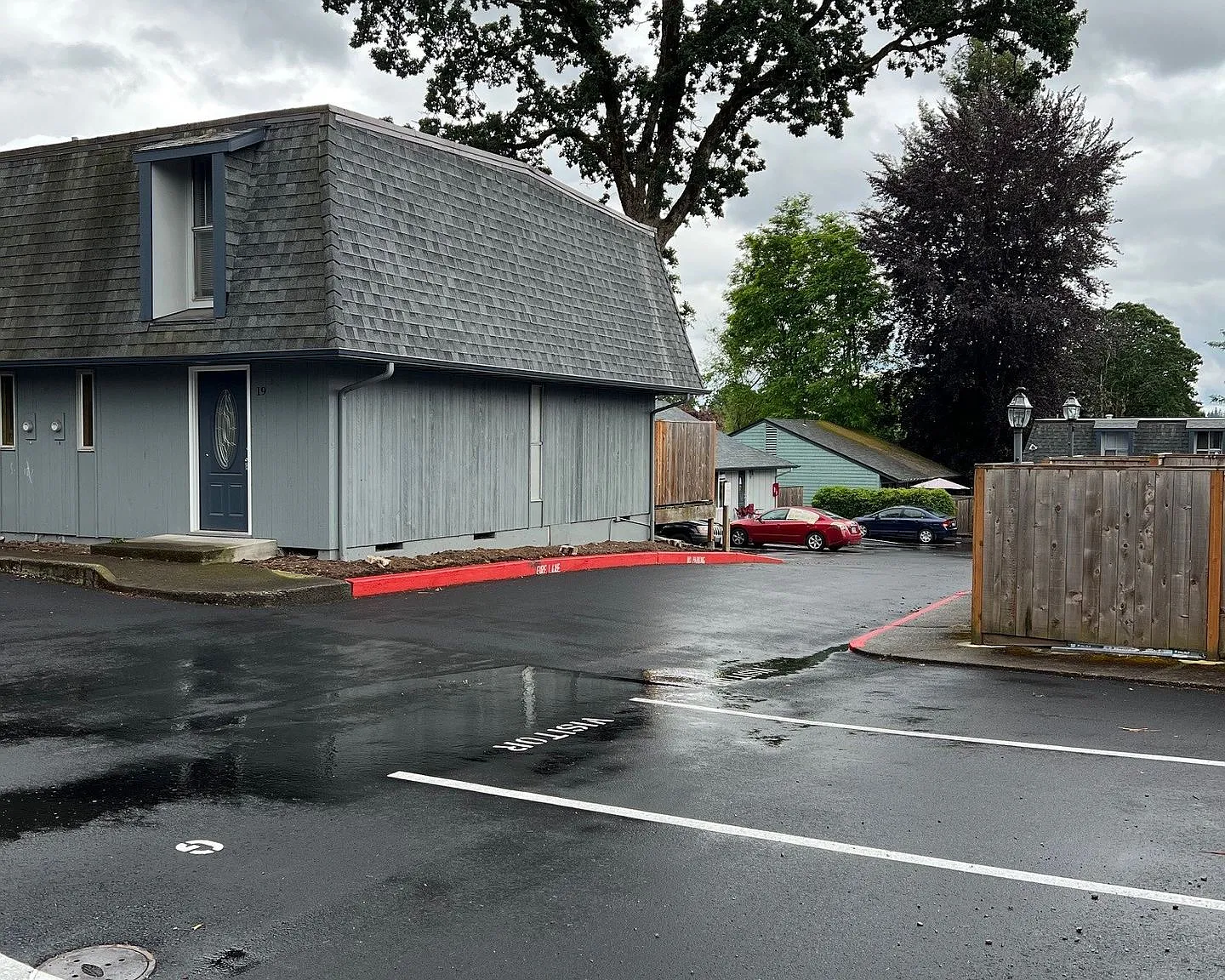 Beautiful 2x1.5 unit available 09/10 — Photo 2