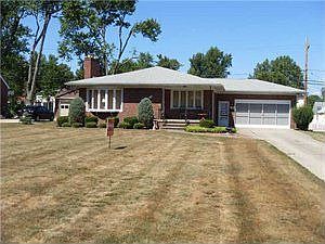 1st image of 42 Westcliff Dr