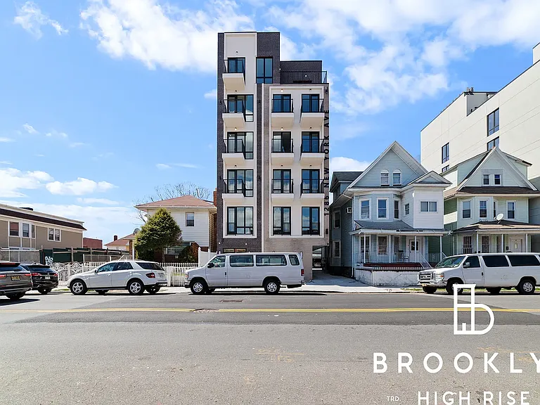 1286 New York Ave #4C — Photo 12