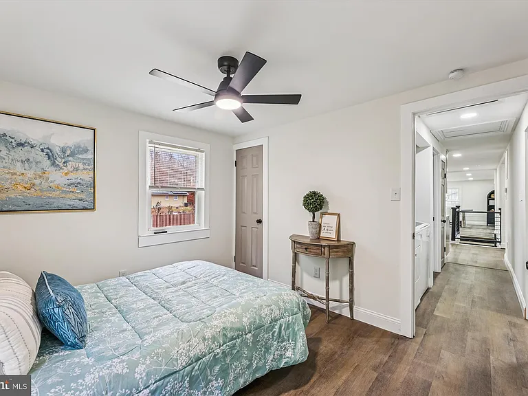 4250 Piper Ln — Photo 30