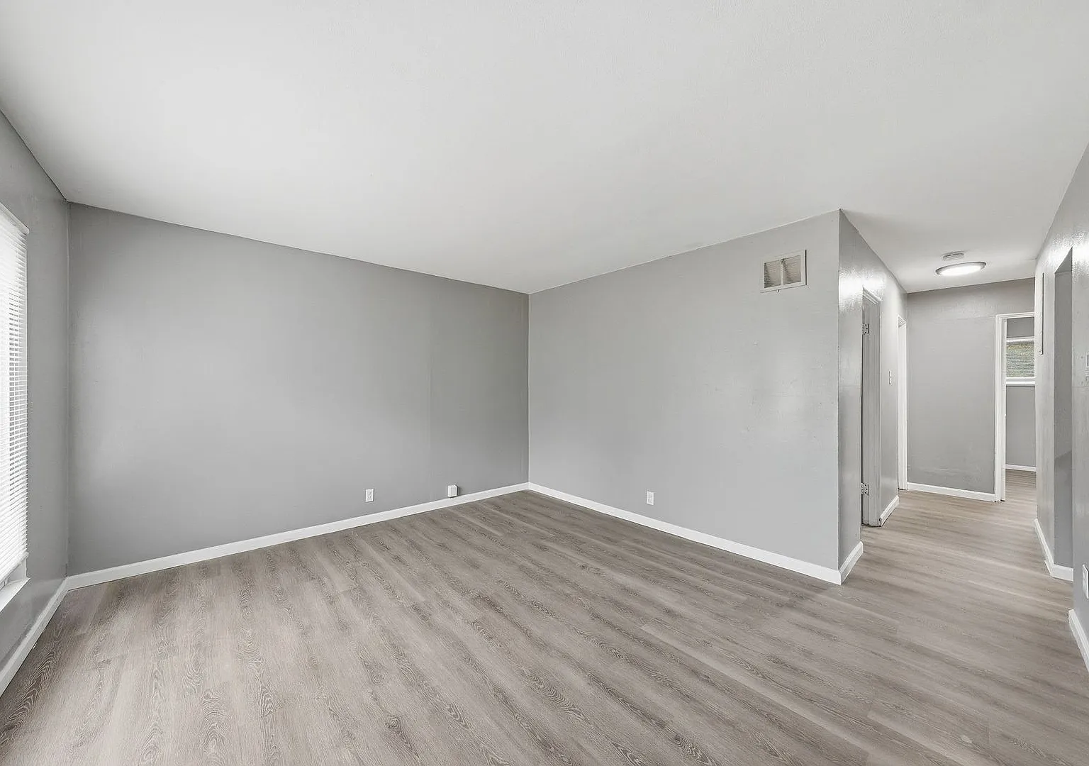 Section 8 Welcome For Rent 237 Grampian Rd, St. Louis, MO — Photo 4