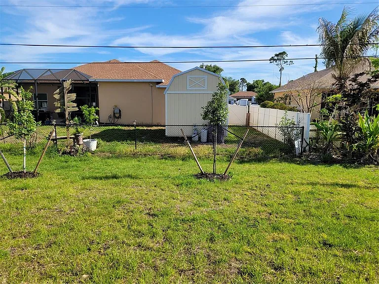 11383 Baggot Ave — Photo 34