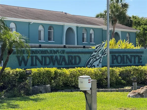 11432 Bay St NE Unit 11432, Saint Petersburg, FL 33716
