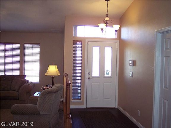4th image of 625 Helmhill Ave