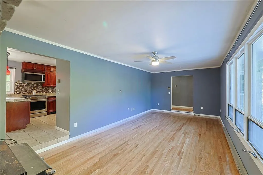 3 bed, 1660 sqft, $2,800 — Photo 3