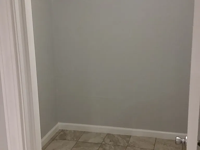 307 W B St #1 — Photo 14