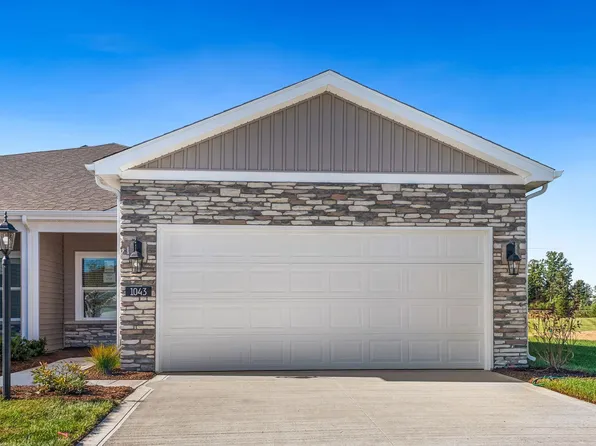 1043 Butler Lake Ct, Fort Wayne, IN 46818