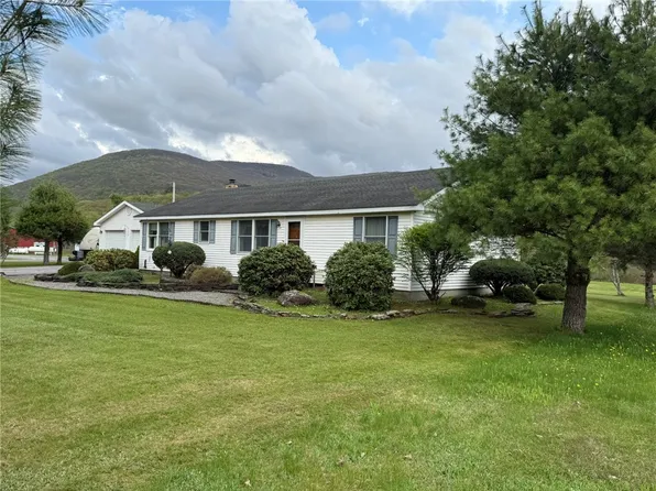 1926 County Route 41 Rd, Roxbury, NY 12474