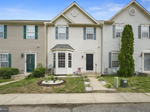 720 Birch Tree Ln, Smyrna, DE 19977