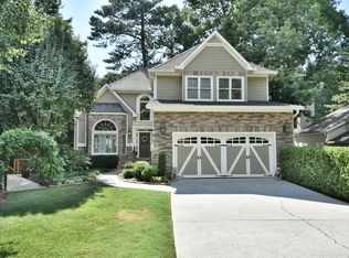 10200 Kinross Rd, Roswell, GA 30076