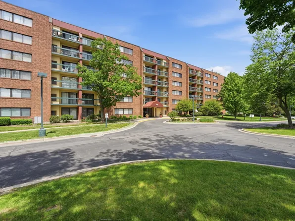 1800 Huntington Blvd #Ae607, Hoffman Estates, IL 60169