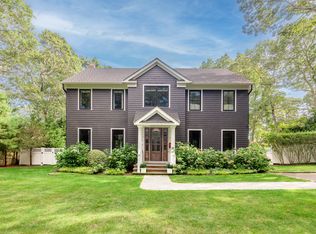 28 Thomas Ave, East Hampton, NY 11937