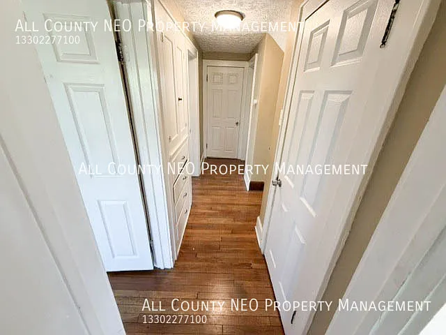 321 Grace Ave — Photo 15