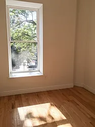 Rented by RES New York