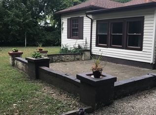 1155 E Voorhees St, Terre Haute, IN 47802