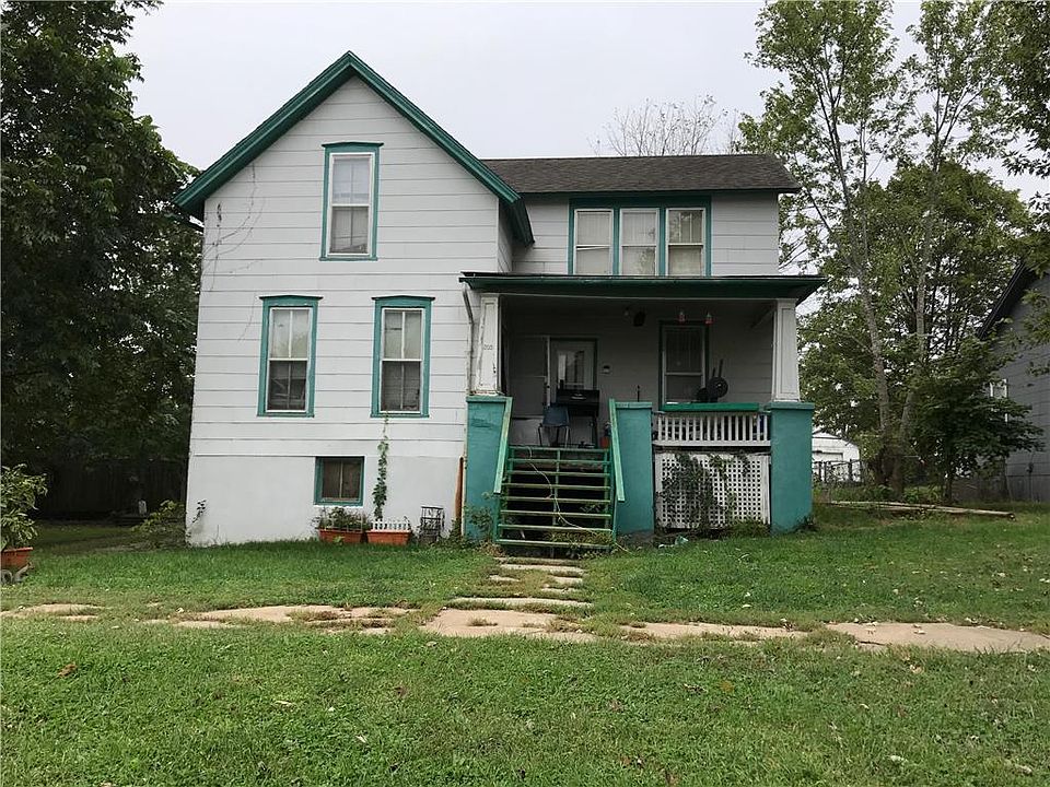 1st image of 205 E Ottawa St