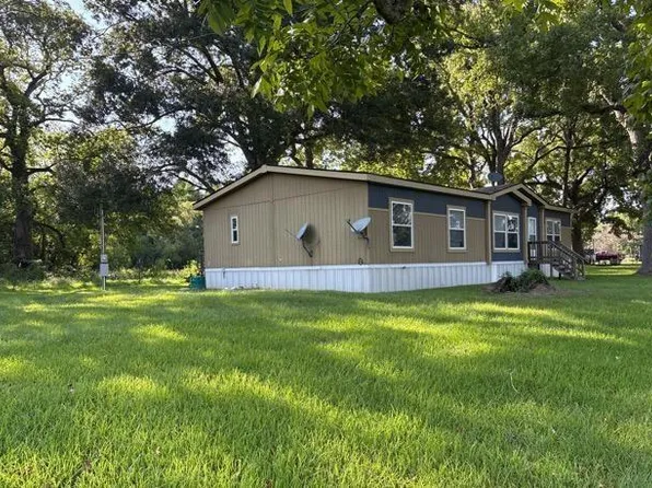 409 Fm 2830 Rd N, Liberty, TX 77575