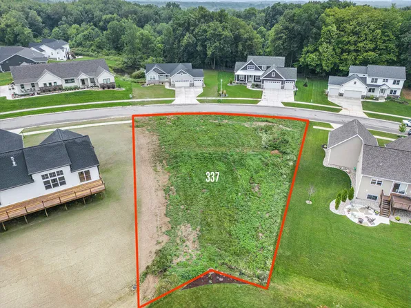 337 Katie Dr #59, Grand Rapids, MI 49534
