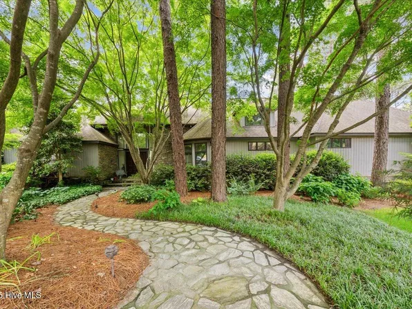 10 Brookline Drive, Pinehurst, NC 28374