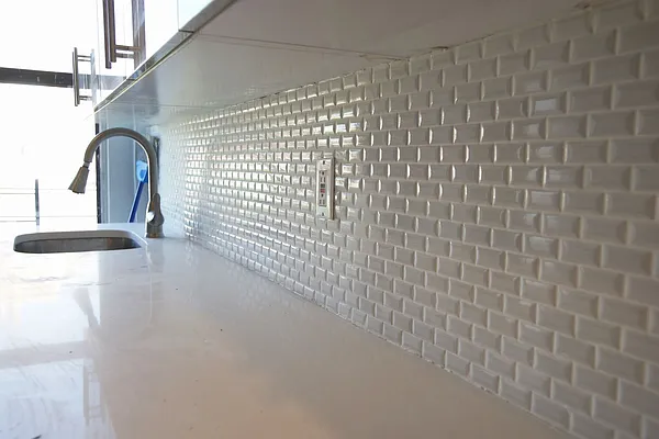 Rented by Norman Raindel, LREB | media 20