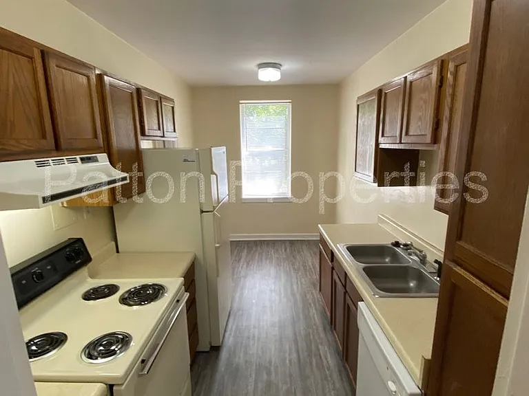 611 Waccamaw Ave #11 — Photo 5