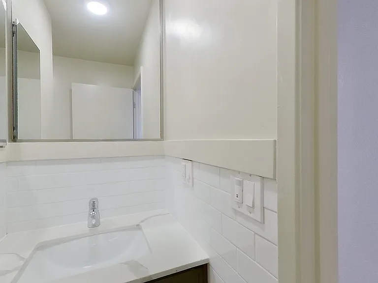 2437 Piedmont Ave — Photo 79