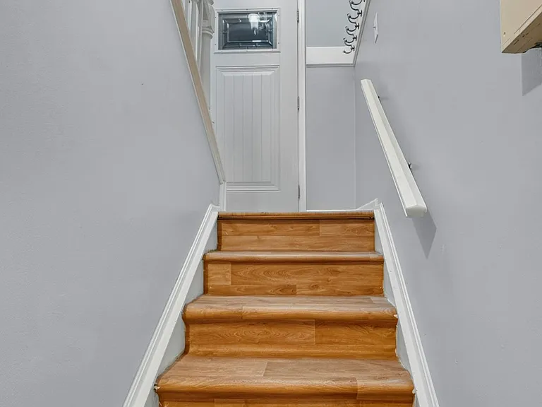 423 Doverwood Dr — Photo 21