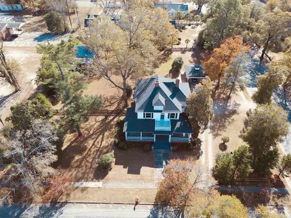 215 W Marion St, Kershaw, SC 29067