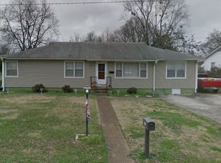 805 Giles Dr NE, Huntsville, AL 35801