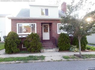 13-36 3rd St #1X, Fair Lawn, NJ 07410