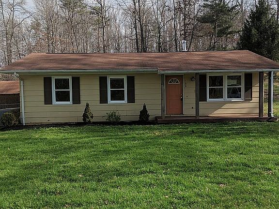 4th image of 108 Woodland Cir