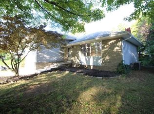 53 Pinnacle Rd, Pittsford, NY 14534