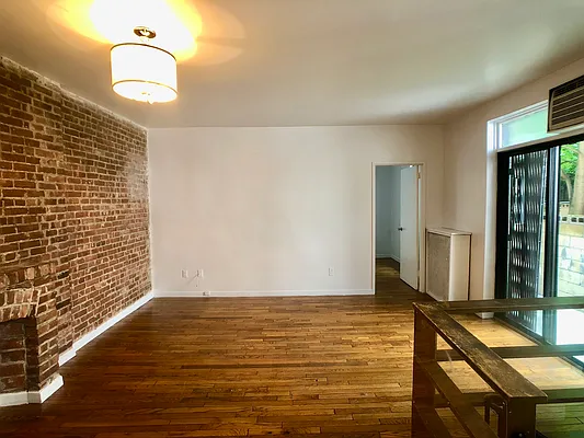 Rented by Irving Properties of New York, LLC | media 17