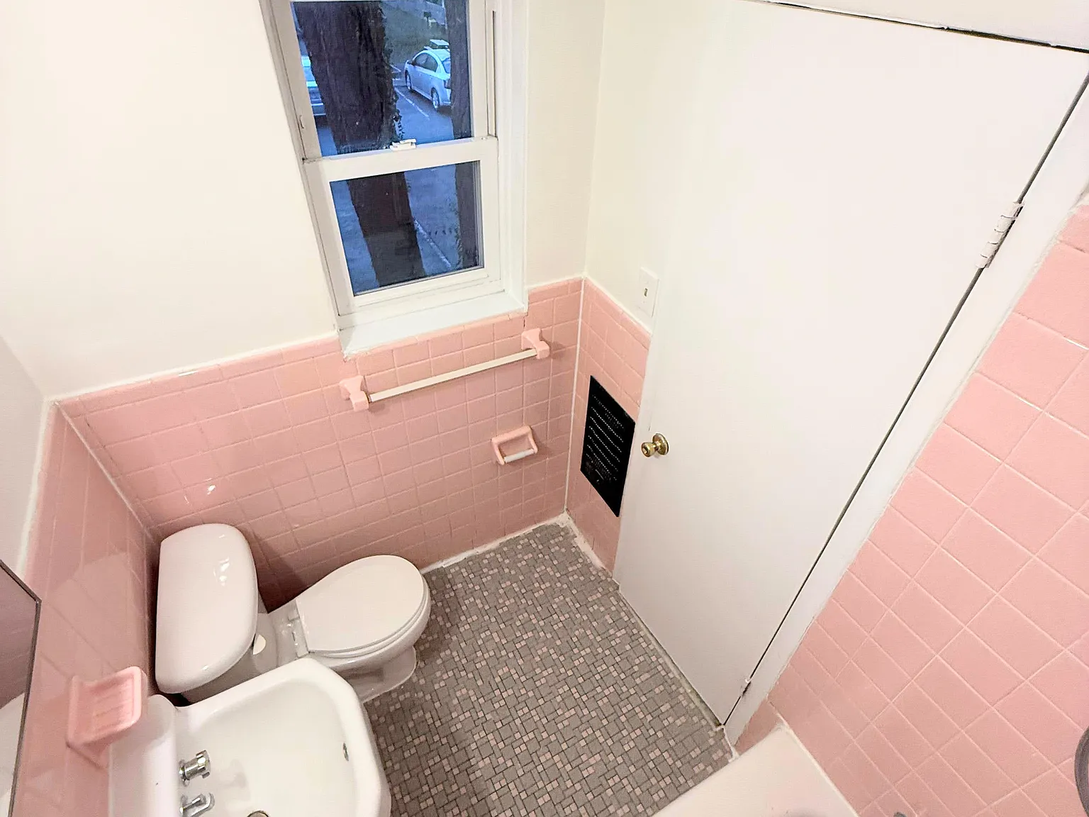 1 bed, 525 sqft, $995 — Photo 3