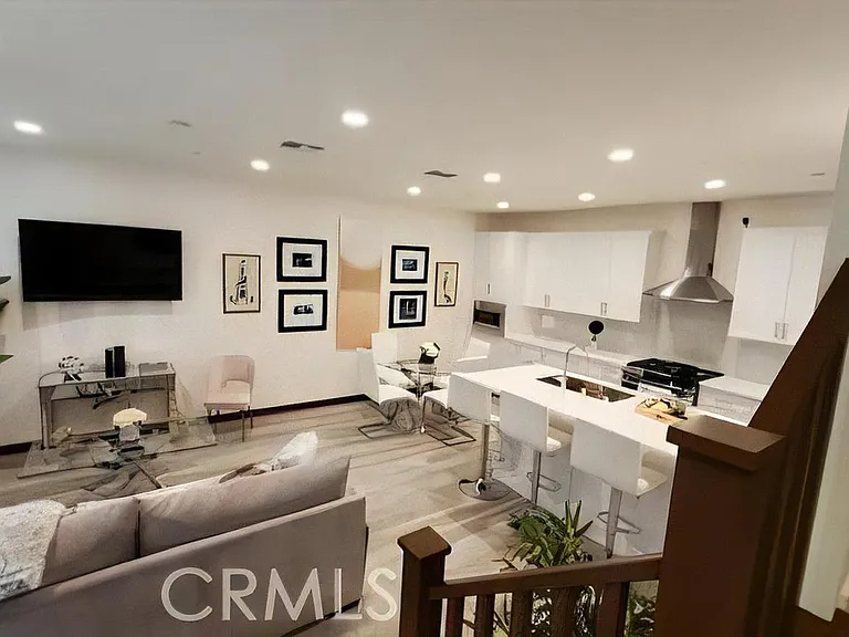 19528 Cardin Pl — Photo 1