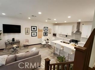 19528 Cardin Pl, Northridge, CA 91324