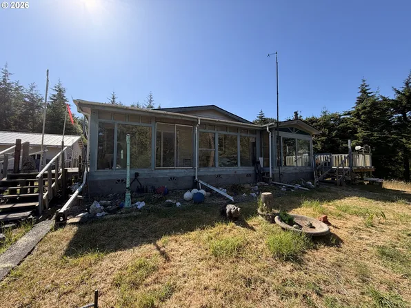 94515 Langlois Mountain Rd, Langlois, OR 97450