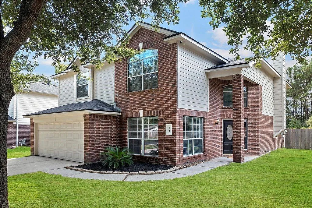 3 bed, 2.5 bath, 2654 sqft, $2,250 — Photo 1